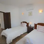 וילה Traditional Portuguese 5 Bedrooms Girassol Prime Location קווארטיירה